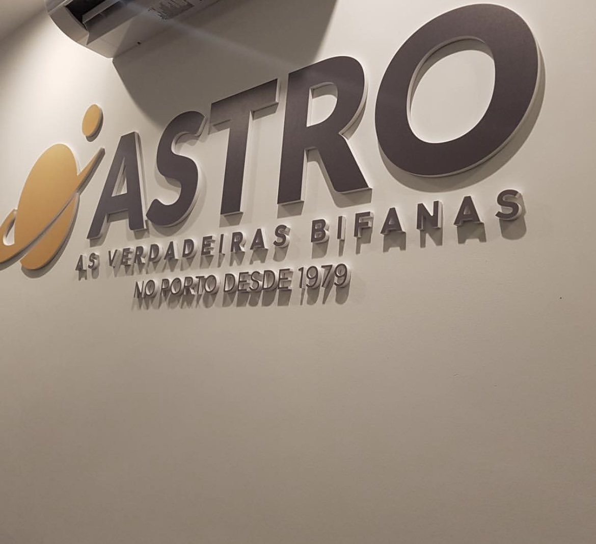 O Astro