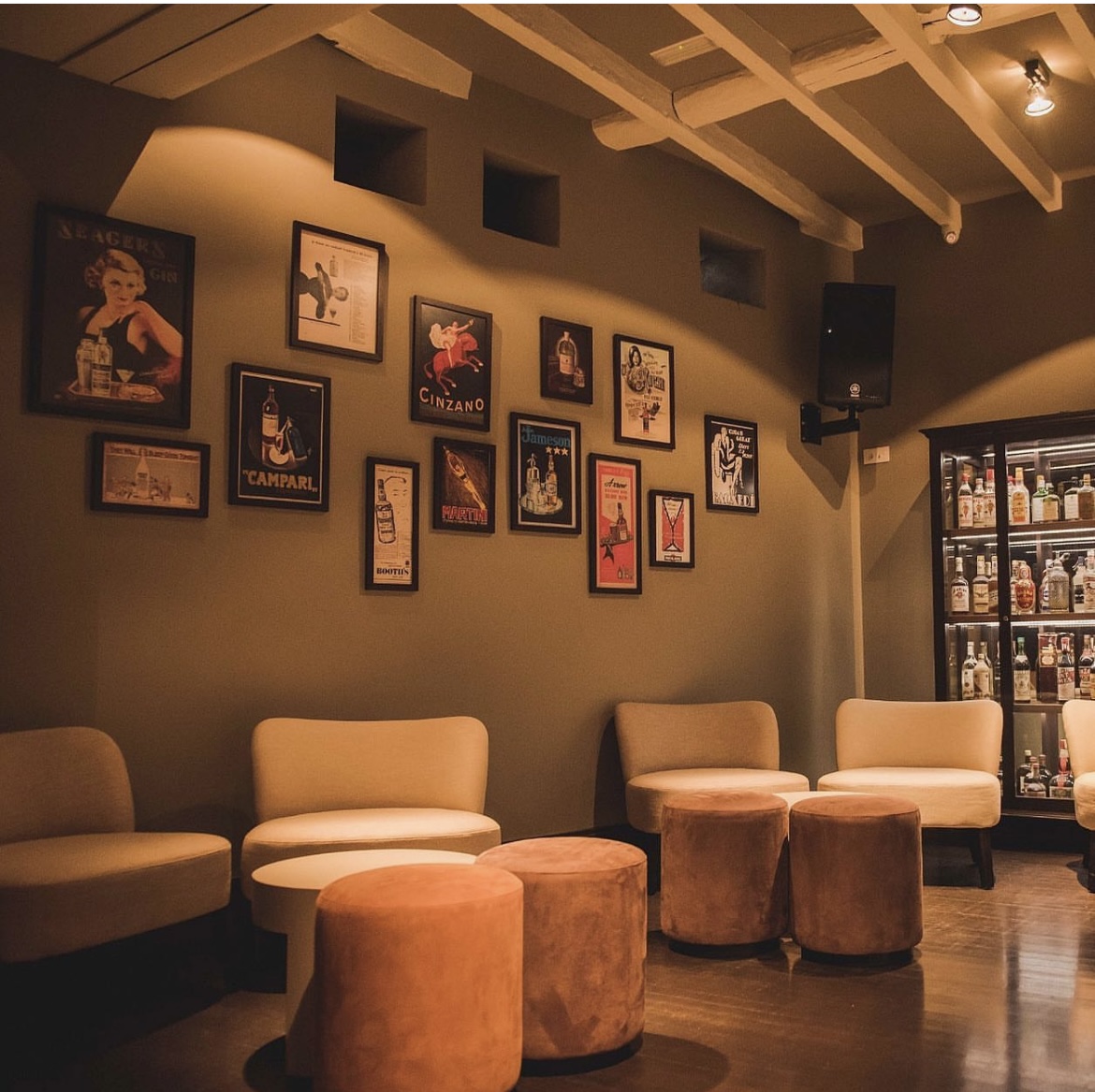 O Royal Cocktail Club