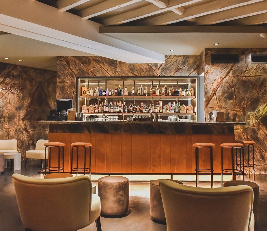 O Royal Cocktail Club